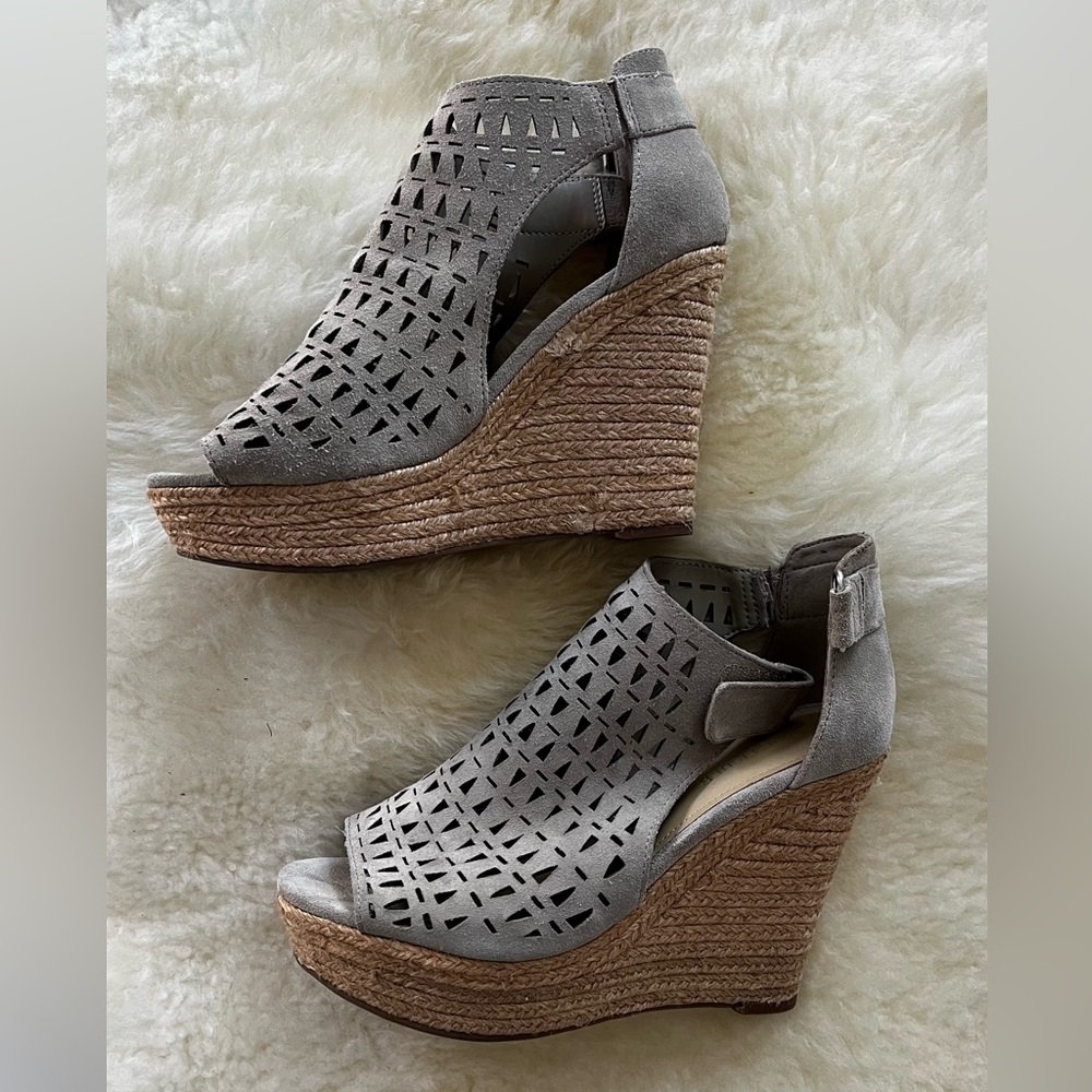 Marc Fisher Wedges